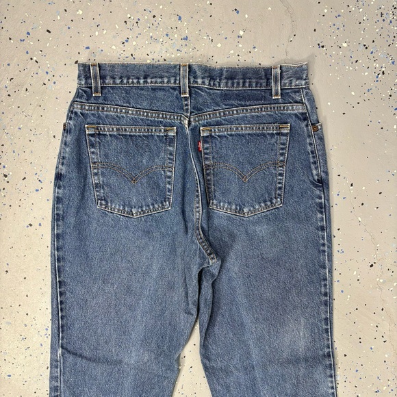 Vintage 90s Levi's 550 Relaxed Fit Tapered Leg Jeans Distressed Made In USA 14 - Picture 6 of 11